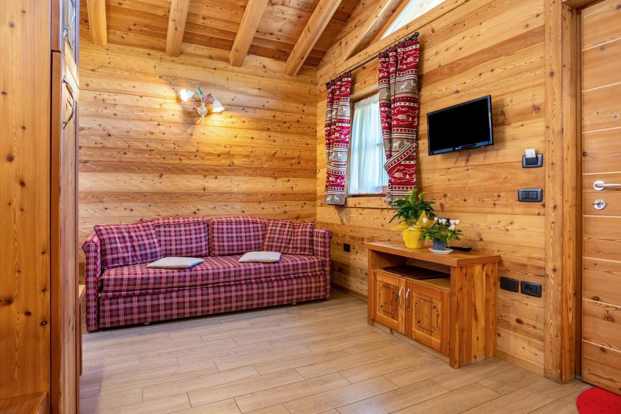 Chalet Camping Fae 3 Villa Madonna di Campiglio Ngoại thất bức ảnh