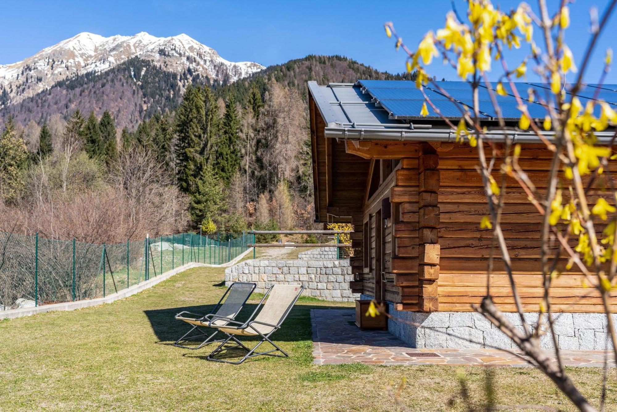 Chalet Camping Fae 3 Villa Madonna di Campiglio Ngoại thất bức ảnh